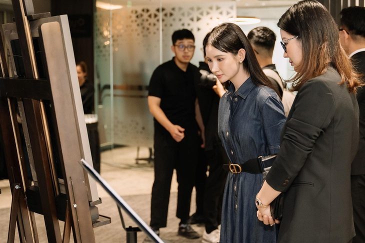 BIDV - mang trải nghiệm nghệ thuật đến với giới 'siêu giàu' - Ảnh 1. Chị Dung Tô - một doanh nhân thành đạt trong lĩnh vực thời trang đã có một khoảng thời gian thú vị với BIDV Private Club - Ảnh: BIDV