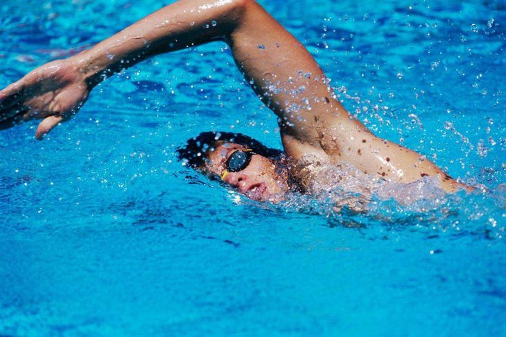 swimmera0069-000426-56a925253df78cf772a42422-17251875806981489224884 Bơi sải để tay chữ S hay chữ L? - Ảnh 1.