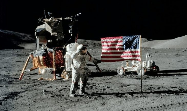 Mô-đun hạ cánh của tàu Apollo 17 đang gây ra những trận động đất nhỏ trên Mặt trăng. Ảnh: Public Domain / NASA / Harrison Schmitt Module đổ bộ của tàu Apollo 17 - Ảnh: Public Domain/NASA/Harrison Schmitt