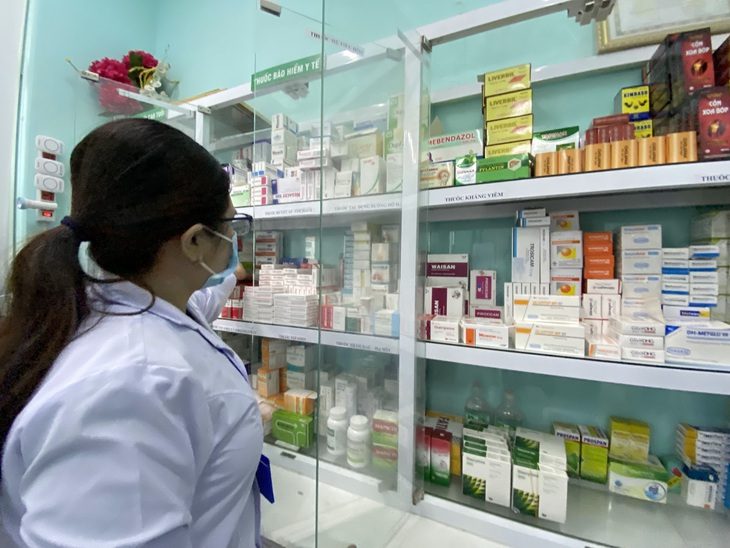 thuoc-1728727137607264776425 Bệnh viện TP.HCM gặp khó khăn, vướng mắc khi mua sắm thuốc, thiết bị y tế - Ảnh 1.