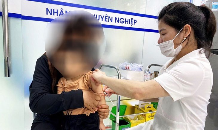 Tiêm vắc xin là giải pháp hữu hiệu nhất phòng mắc bạch hầu - Ảnh minh họa: PHƯƠNG NHUNG Tiêm vắc xin là giải pháp hữu hiệu nhất phòng mắc bạch hầu - Ảnh minh họa: PHƯƠNG NHUNG